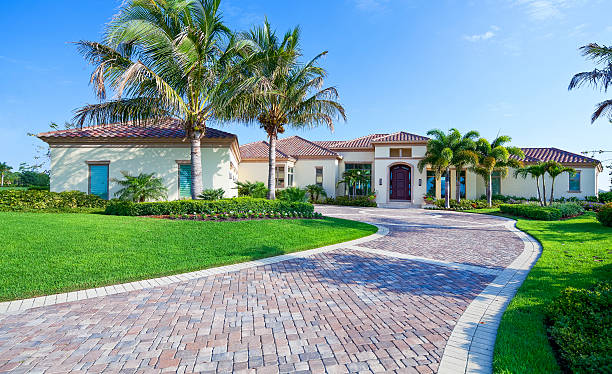 Best Affordable Driveway Pavers  in Mclendon Chisholm, TX
